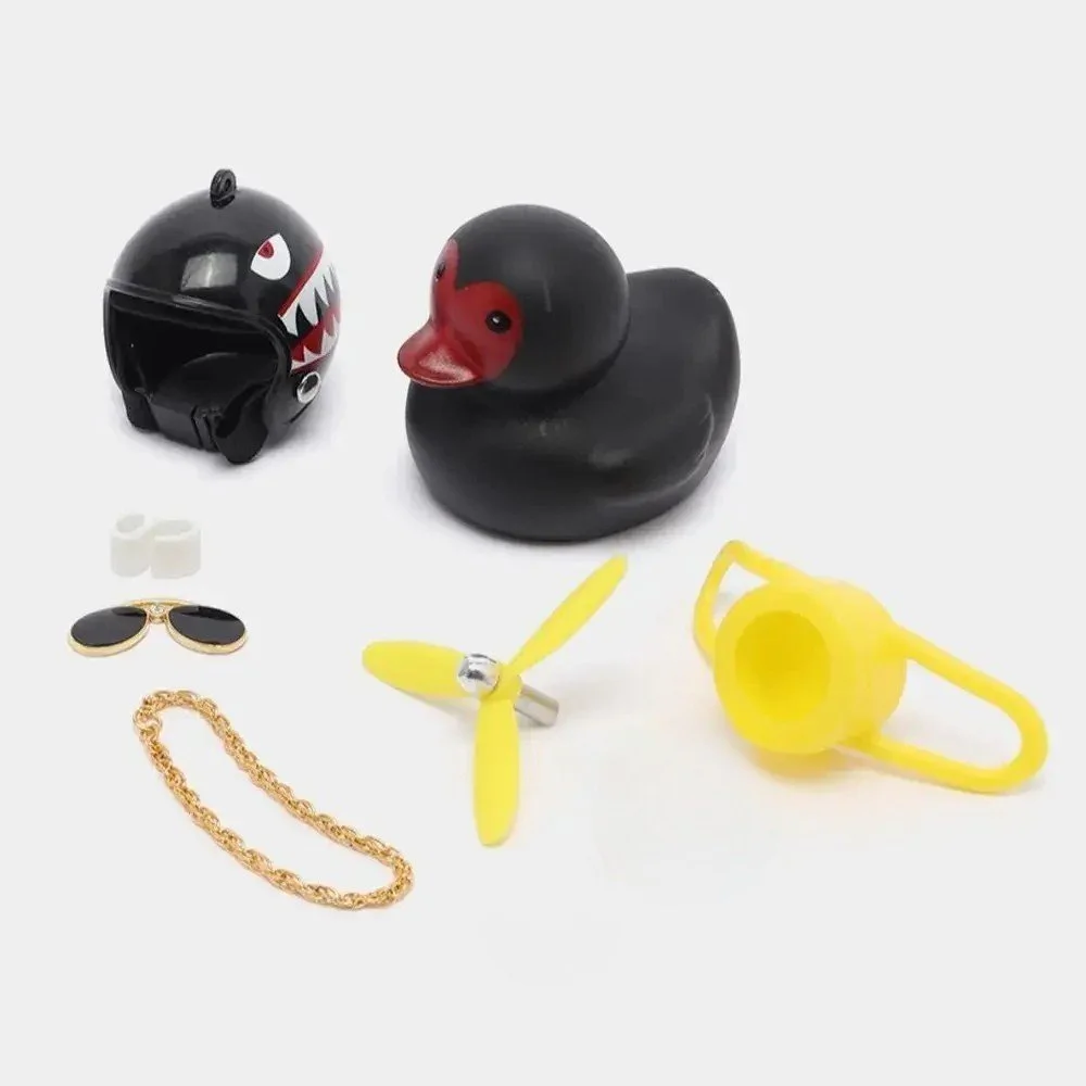 Аксессуар резиновая утка для автомобиля 9 см, фото №1