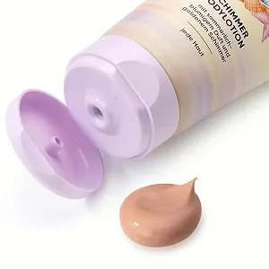 Лосьйон Balea Shimmer, набір 2 шт: Golden Light лосьйон для тіла з золотим сяйвом (200 мл) + Summer Sunset лосьйон для тіла з блискітками (200 мл) ціна на synthetic.ua - Фото 1 Лосьйон Balea Shimmer, набір 2 шт: Golden Light лосьйон для тіла з золотим сяйвом (200 мл) + Summer Sunset лосьйон для тіла з блискітками (200 мл) synthetic.ua - Фото 1