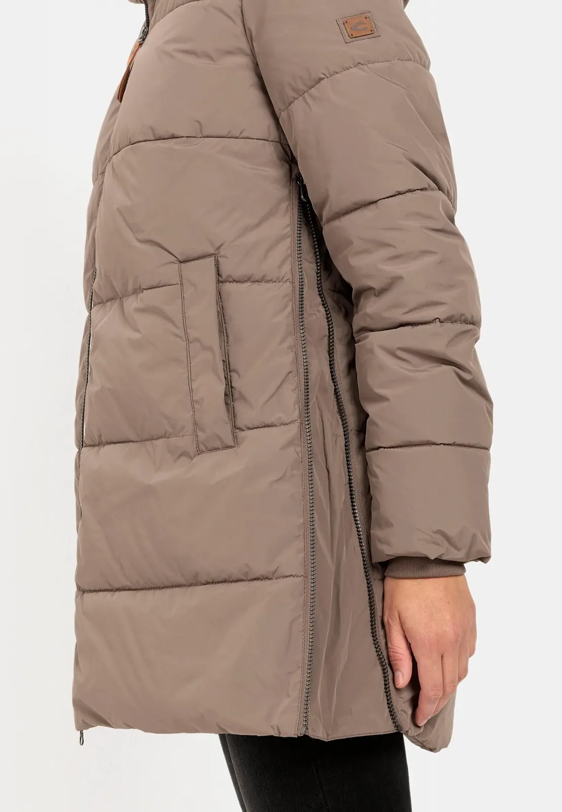 Пуховик camel active З переробленого поліестеру, фото №7 Пуховик camel active З переробленого поліестеру, фото №7