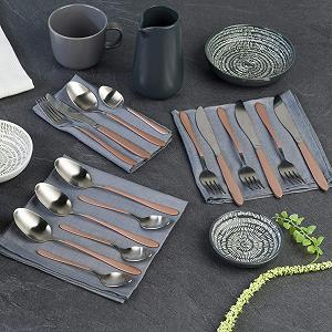 Набор столовых приборов Salter Metallic Champagne 16 предметов, нержавеющая сталь цена на synthetic.ua - Фото 1 Набор столовых приборов Salter Metallic Champagne 16 предметов, нержавеющая сталь synthetic.ua - Фото 1