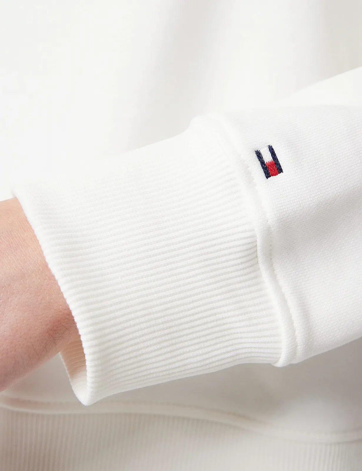 Джемпер Tommy Hilfiger Жіночий, фото №4 Джемпер Tommy Hilfiger Жіночий, фото №4