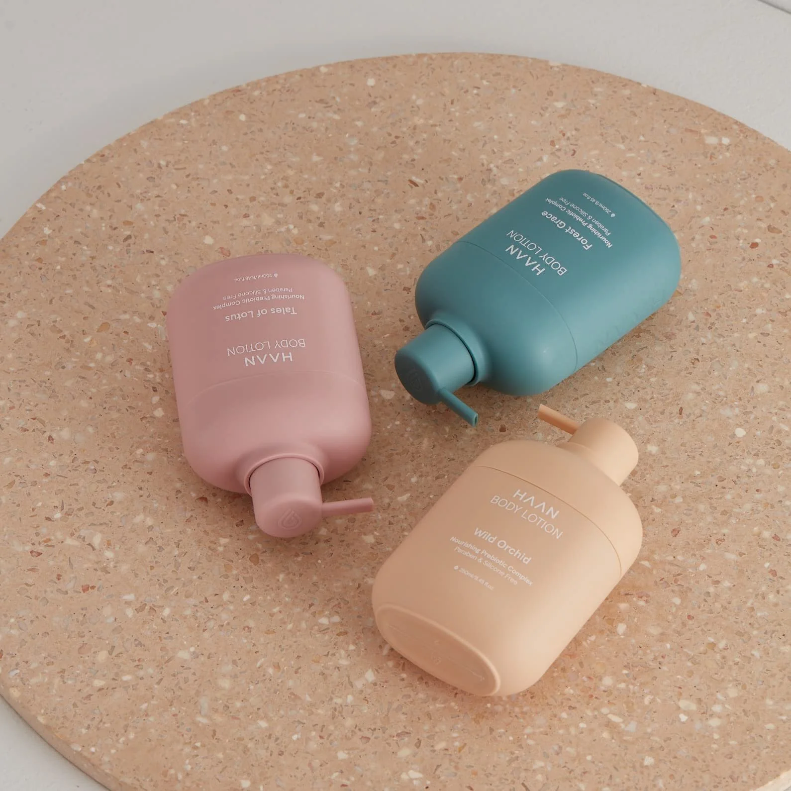 Лосьйон для тіла HAAN Tales of Lotus з поживними речовинами, на 97% складається з натуральних інгредієнтів та пребіотиків, фото №5