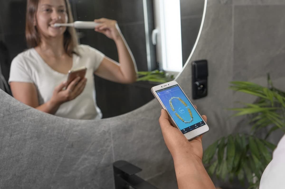 Зубная щетка звуковая Concept ZK5000 с приложением Perfect Smile и зарядкой, дорожный футляр, белая, фото №11
