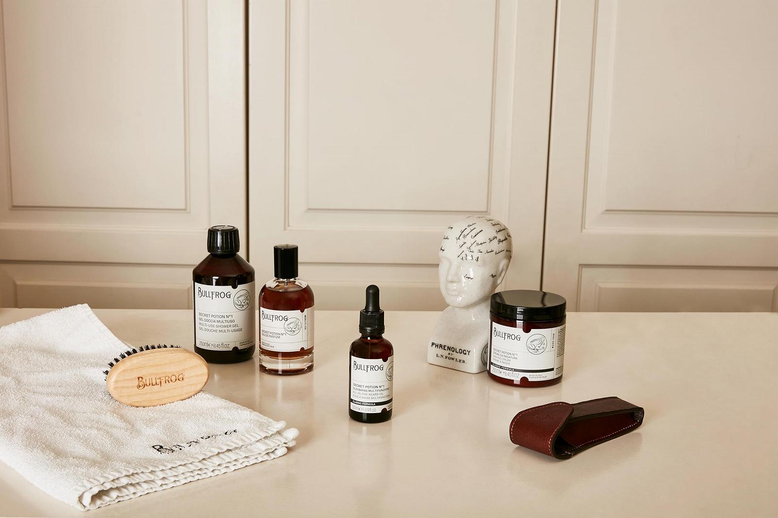 Універсальний гель для душу для тіла, обличчя та волосся Bullfrog Secret Potion N.1 92,3% натуральний деревний та амбровий аромат 100 мл, фото №5 Універсальний гель для душу для тіла, обличчя та волосся Bullfrog Secret Potion N.1 92,3% натуральний деревний та амбровий аромат 100 мл, фото №5