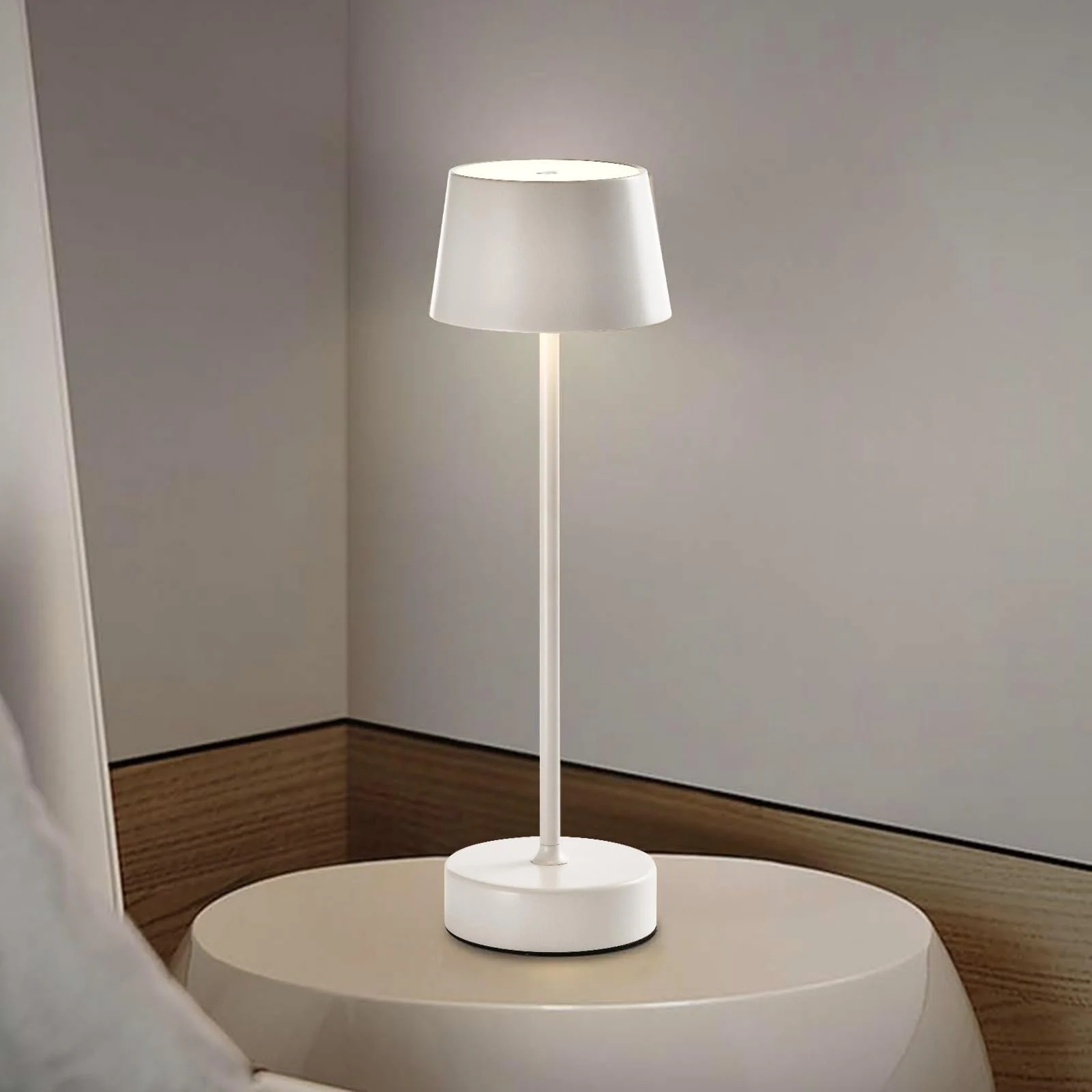 Настільна лампа LQWELL LED KT11332-1A Сенсорна USB Type-C Білий Bound, фото №1