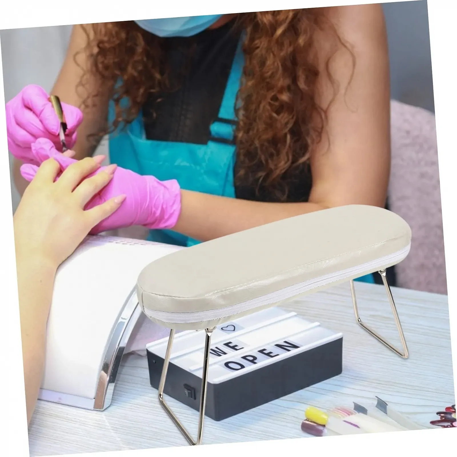 Підставка для рук Манікюрна Ipetboom Подушка з відкидними кронштейнами Шкіра, фото №9 Підставка для рук Манікюрна Ipetboom Подушка з відкидними кронштейнами Шкіра, фото №9