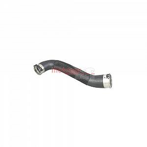 Шланг интеркулера METZGER 2400505 для NISSAN RENAULT, интеркулер, верхний - Фото 1