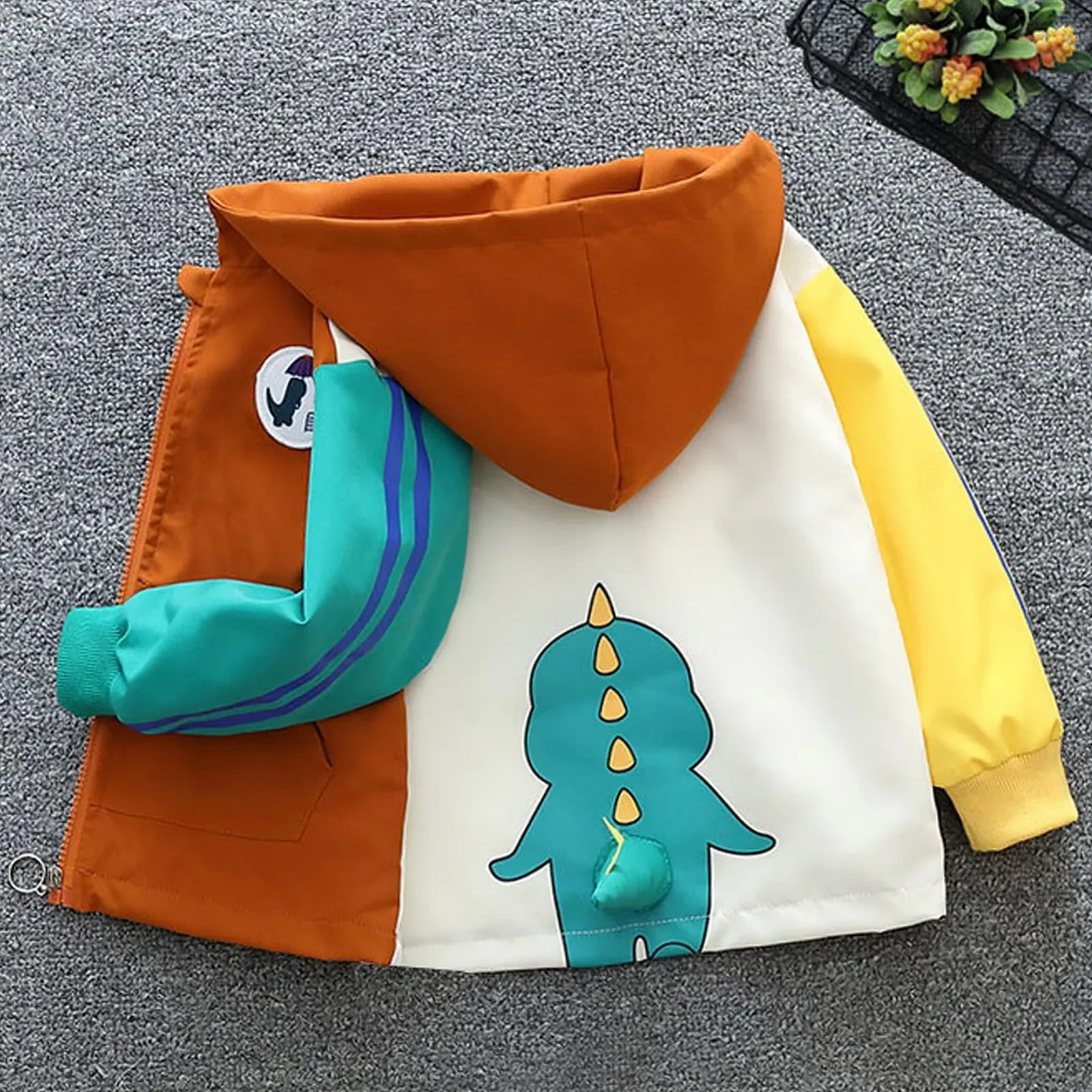 Переходная куртка L SERVER Детская для мальчиков с капюшоном Модная ветровка с мультяшным рисунком Легкая удобная весенняя, фото №6