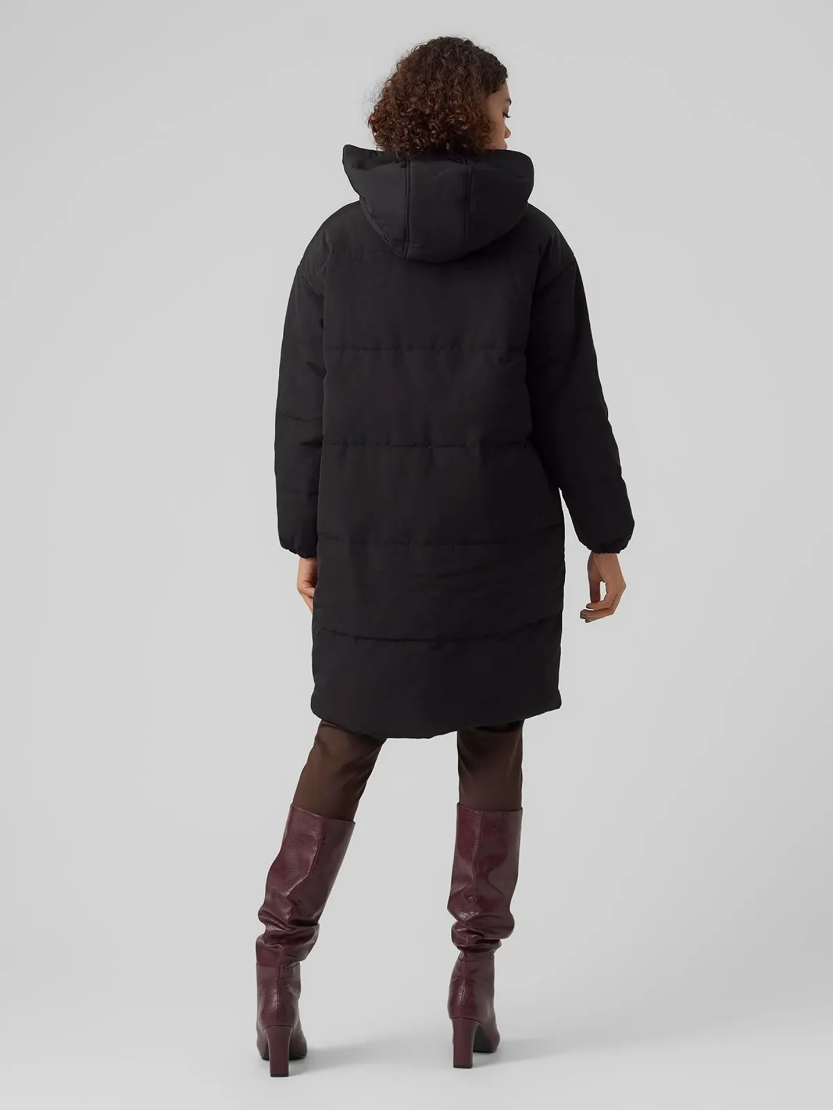 Пуховик VERO MODA VMBLESS Down Coat Женский, фото №4 Пуховик VERO MODA VMBLESS Down Coat Женский, фото №4