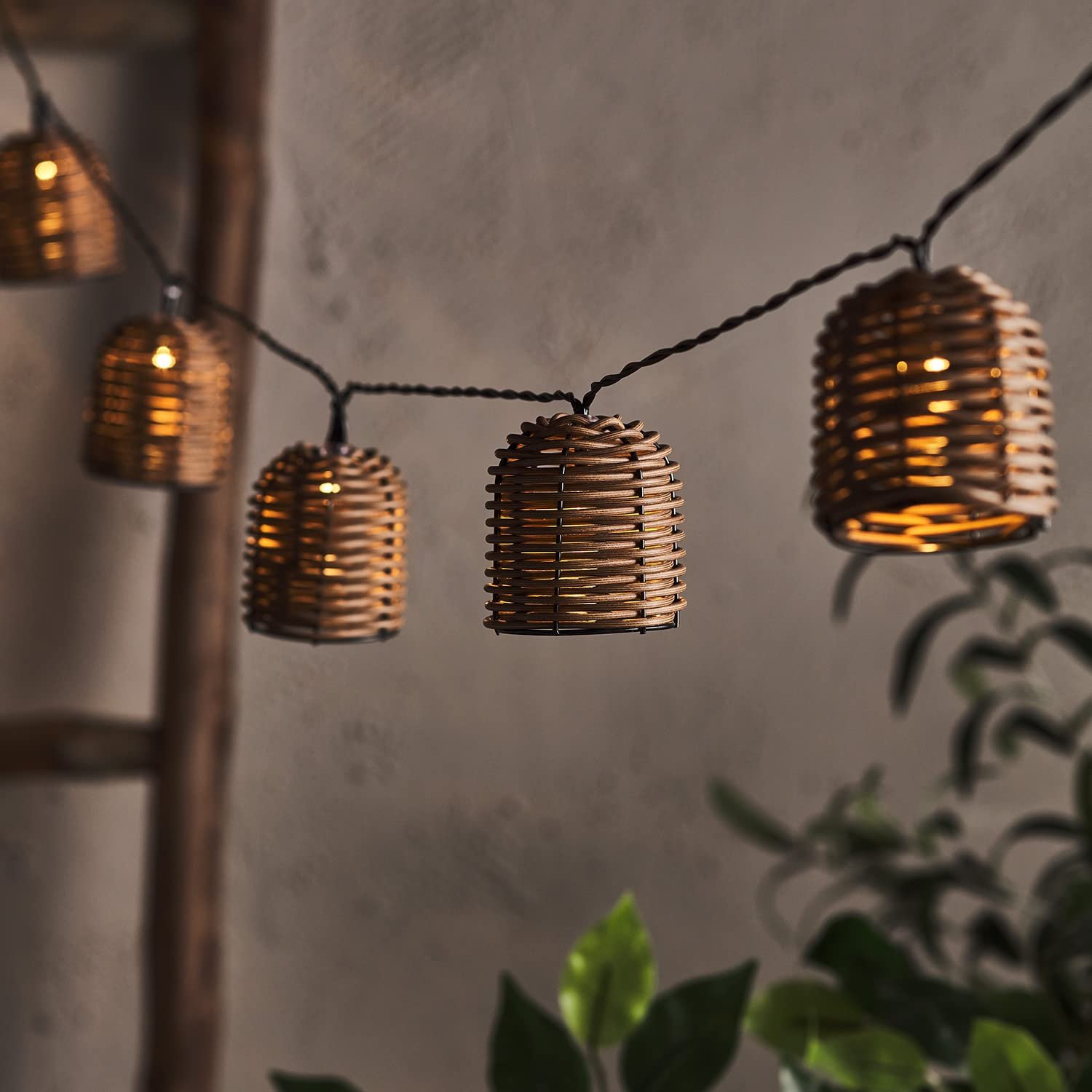 Гірлянда Lights4fun Світлодіодна на сонячній батареї 10 LED Плетений Теплий білий, довжина 5.25 м, фото №1