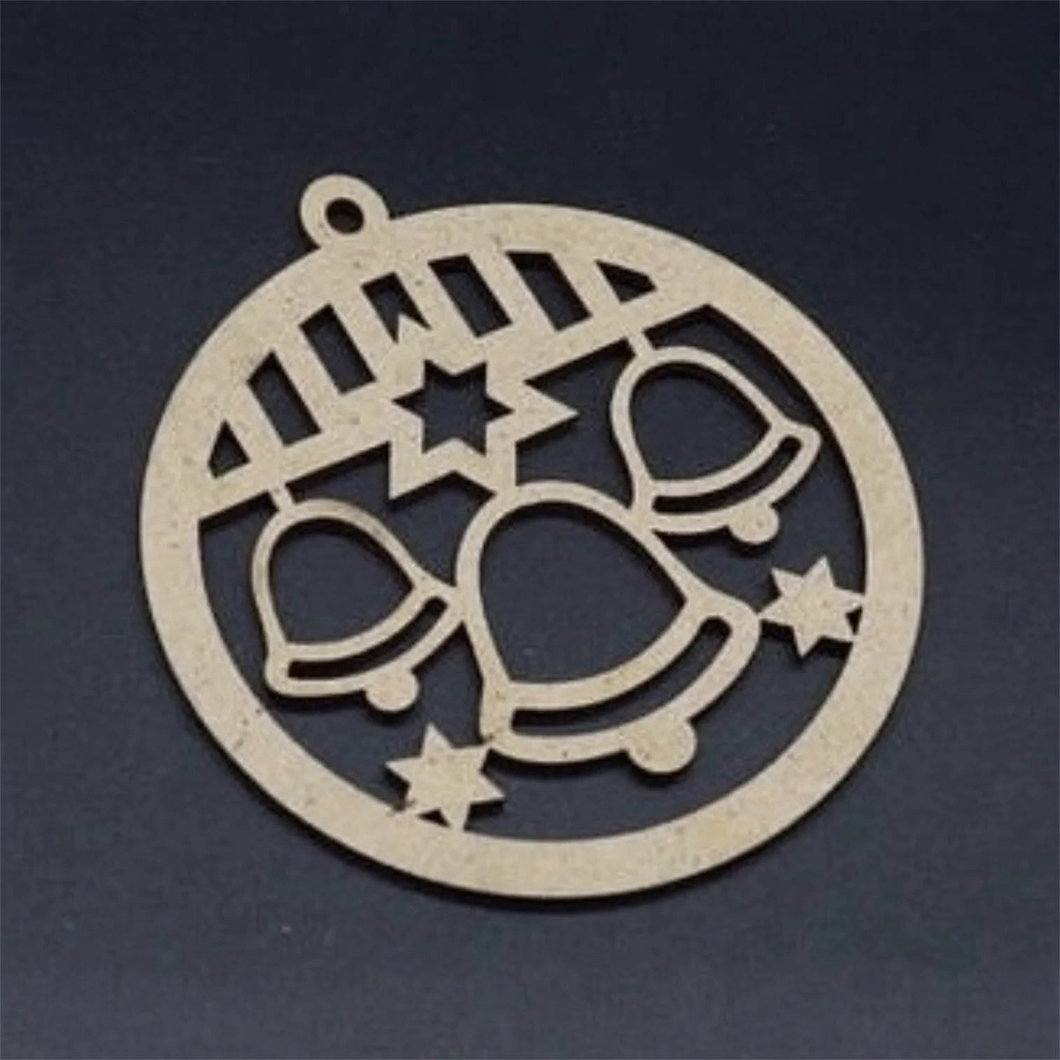 Дерев'яна заготовка 8х9см новорічна куля з дзвіночками, фото №1 Дерев'яна заготовка 8х9см новорічна куля з дзвіночками, фото №1