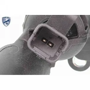 Корпус термостата VEMO EXPERT KITS + V25-99-1727 для FORD, FORD USA synthetic.ua - Фото 1