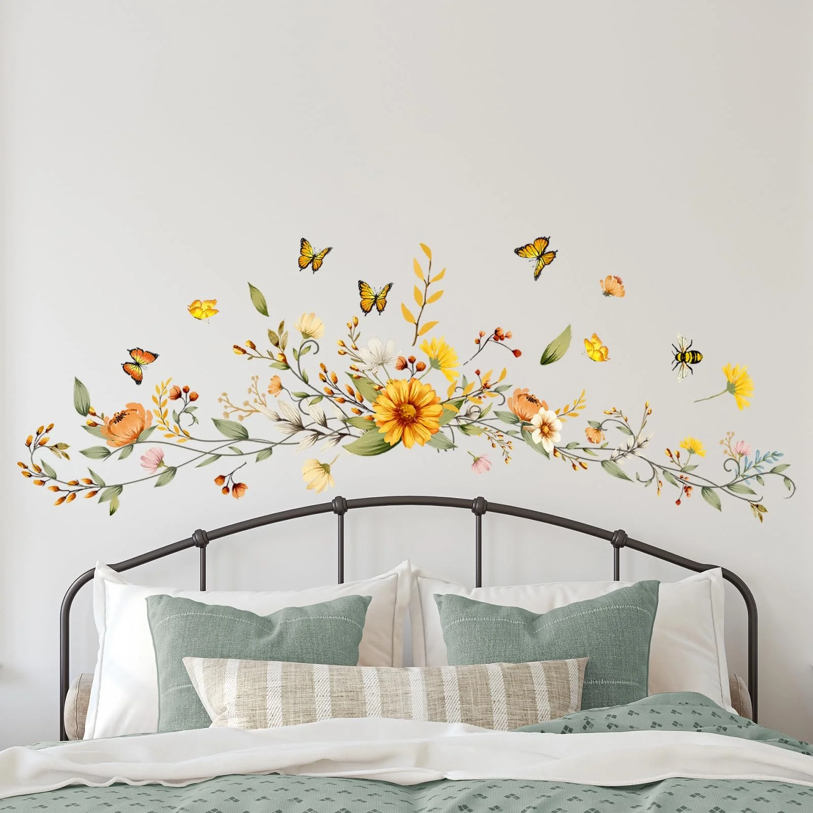 Наклейка на стену Tanlaby Растения Цветы Пчелы Бабочки Самоклеящаяся, фото №2