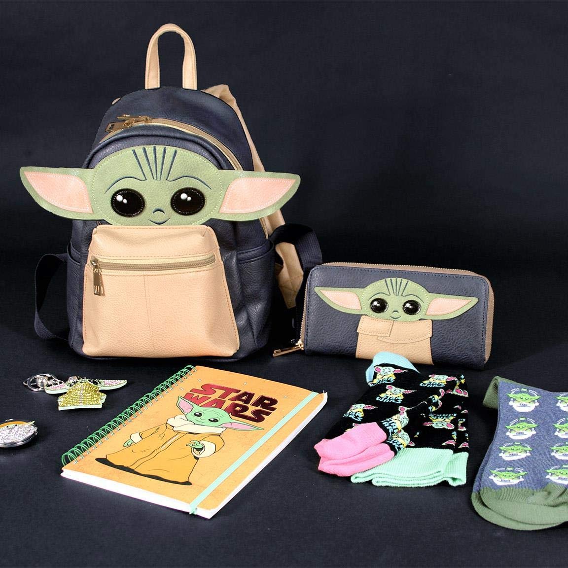 Кошелек CERDÁ LIFE'S LITTLE MOMENTS Женский Cerda Baby Yoda из поликожи, официальная лицензия Star Wars, разноцветный, средний размер, фото №3