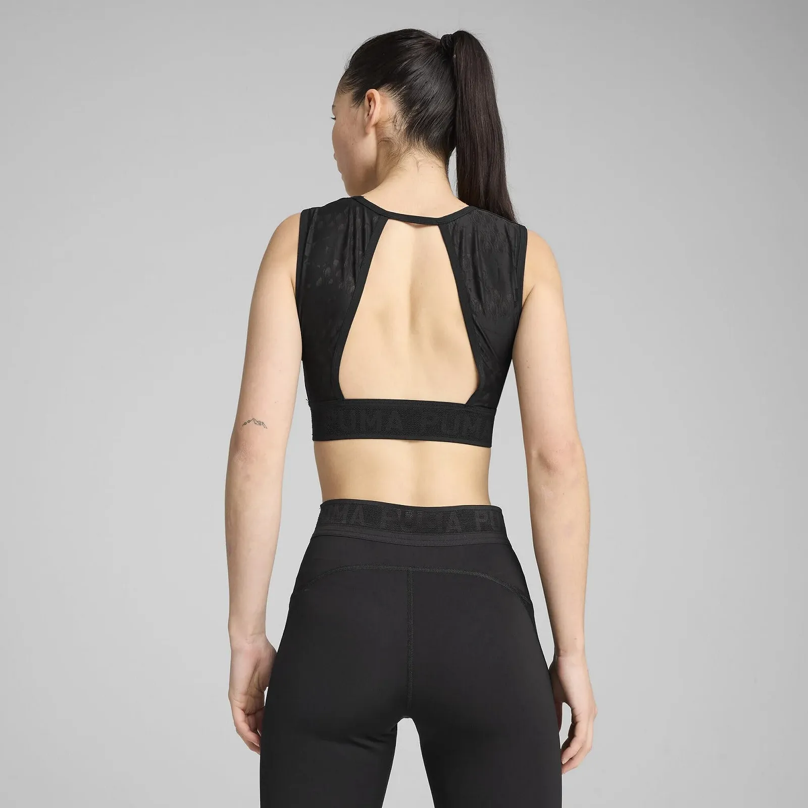 Спортивний бюстгальтер PUMA Move Lace Bra, фото №6 Спортивний бюстгальтер PUMA Move Lace Bra, фото №6