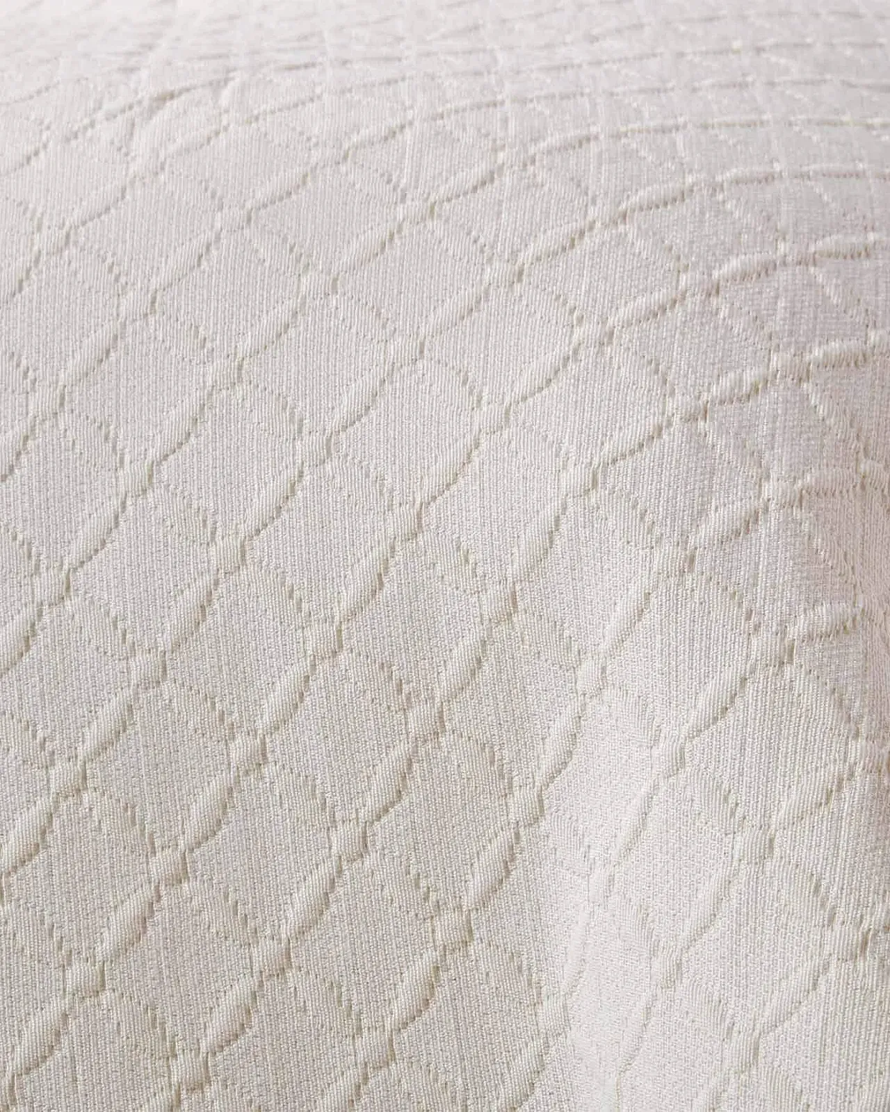 Покрывало Homescapes Classic ромбовидный узор белый кремовый 260 x 260 см, фото №3