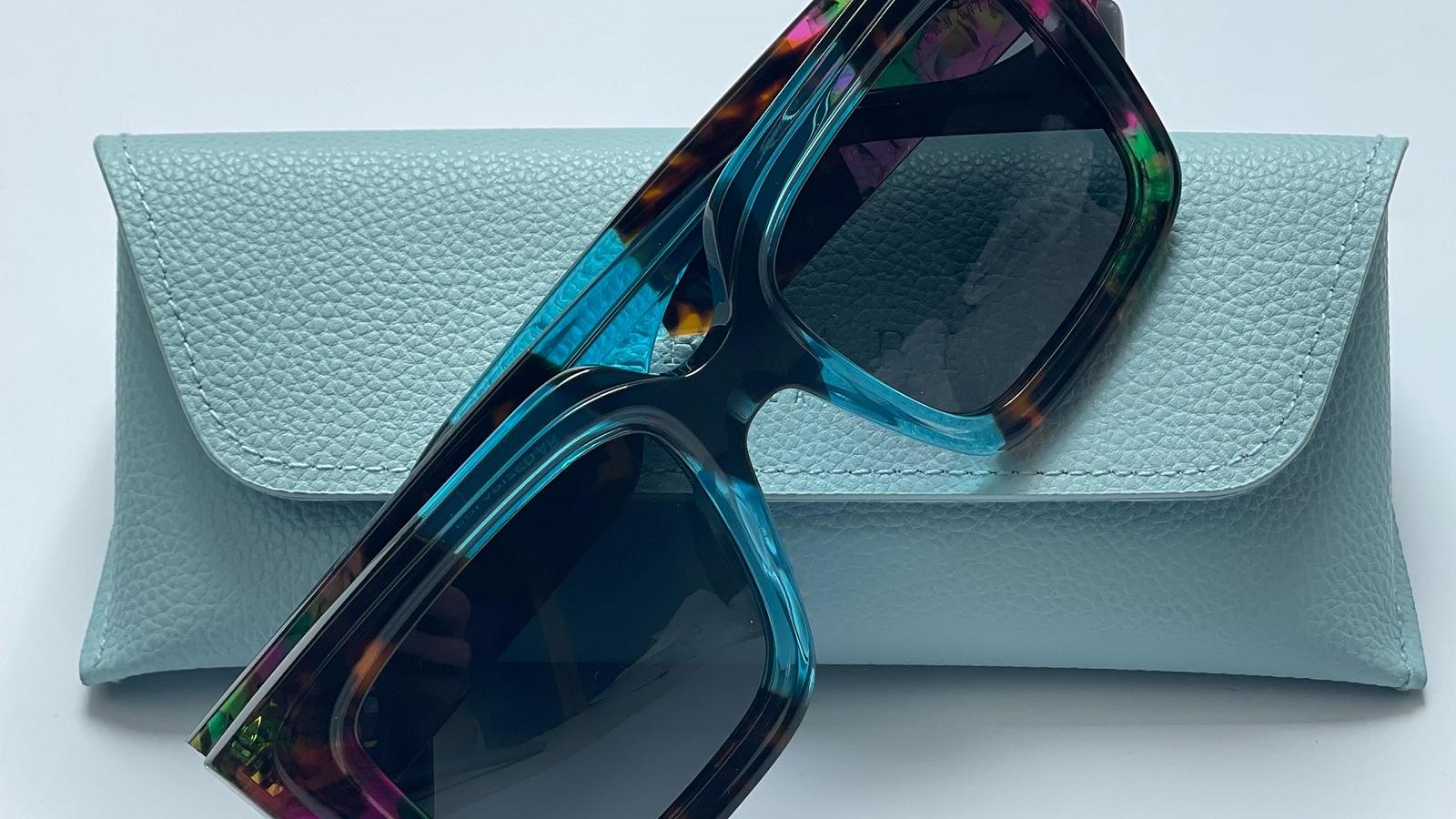 Сонцезахисні окуляри Vermari Samanta Oversize жіночі з поляризацією, захистом від ультрафіолету та антибліковим покриттям, фото №6 Сонцезахисні окуляри Vermari Samanta Oversize жіночі з поляризацією, захистом від ультрафіолету та антибліковим покриттям, фото №6