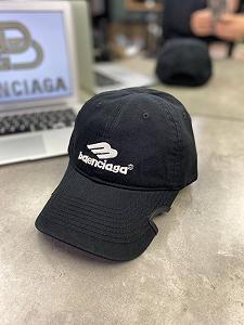 Кепка черная Balenciaga Logo B gu580 - Фото 1