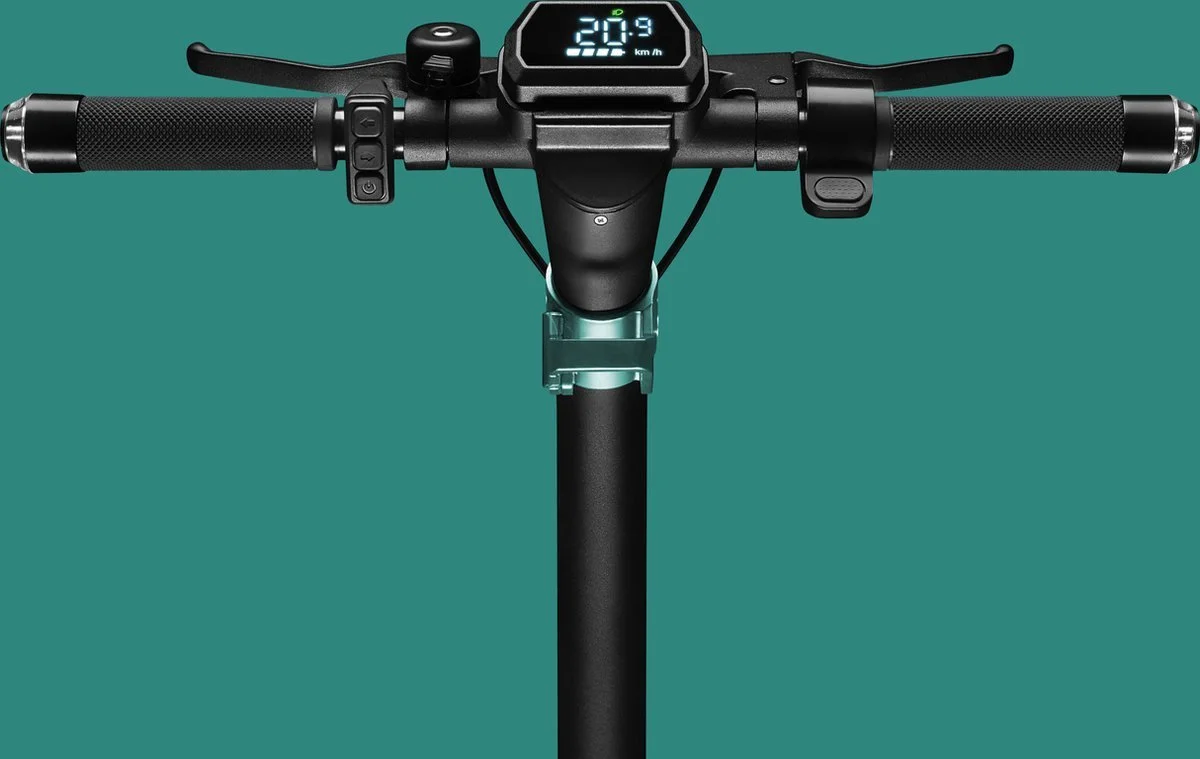 Электросамокат SoFlow SO MyTier / 500 Вт / 10.5 Ач / 10" колеса / 150 кг / Черный, фото №6 Электросамокат SoFlow SO MyTier / 500 Вт / 10.5 Ач / 10" колеса / 150 кг / Черный, фото №6