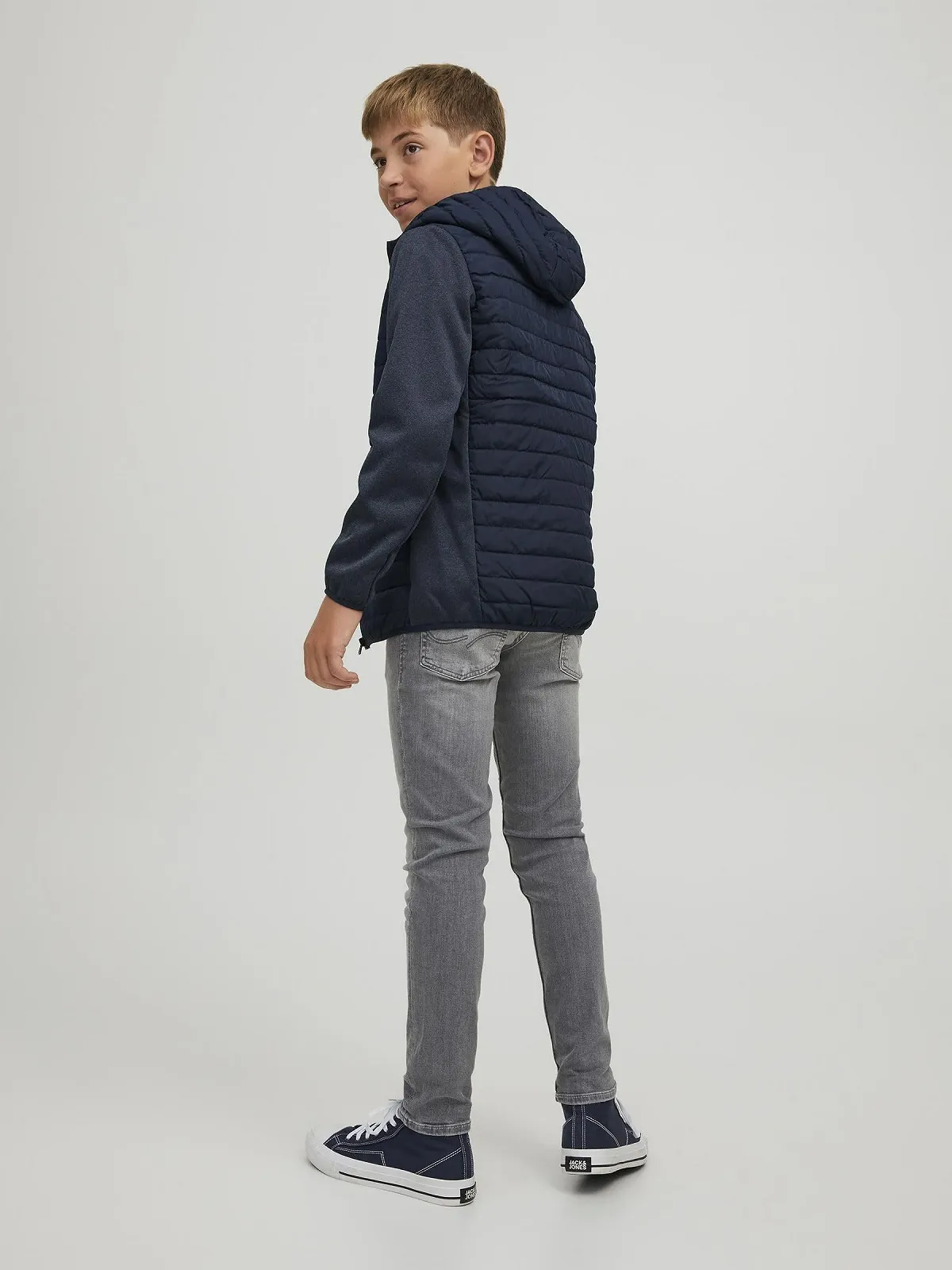 Куртка JACK & JONES Hybrid для хлопчика Junior, фото №4 Куртка JACK & JONES Hybrid для хлопчика Junior, фото №4