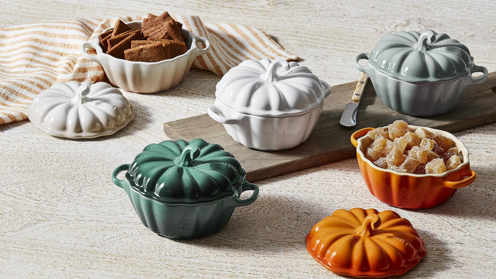 Кокотниця Le Creuset Stoneware Figural Pumpkin 350 мл Біла, фото №5 Кокотниця Le Creuset Stoneware Figural Pumpkin 350 мл Біла, фото №5