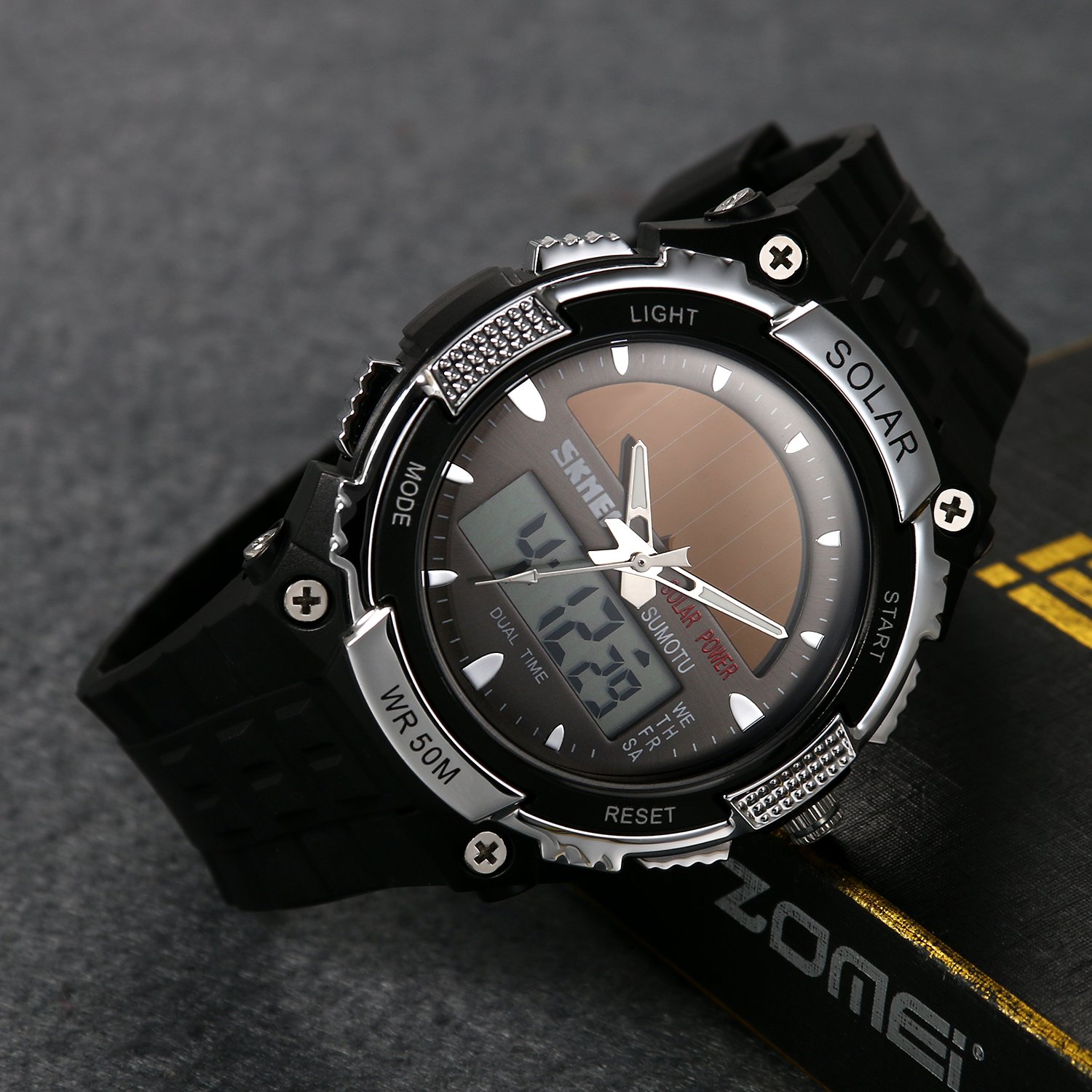 Часы Avaner Solar Мужские Аналоговые Цифровые Кварцевые с Двумя Часовыми Зонами Водонепроницаемые Спортивные с Резиновым Ремешком LED Подсветка Секундомер, фото №5