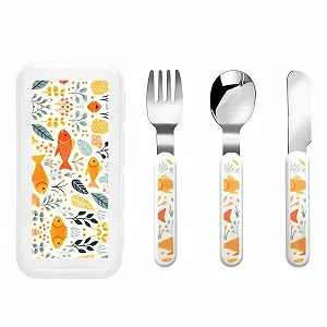 Дитячий набір столових приборів з малюнком коропів та трави - Фото 1