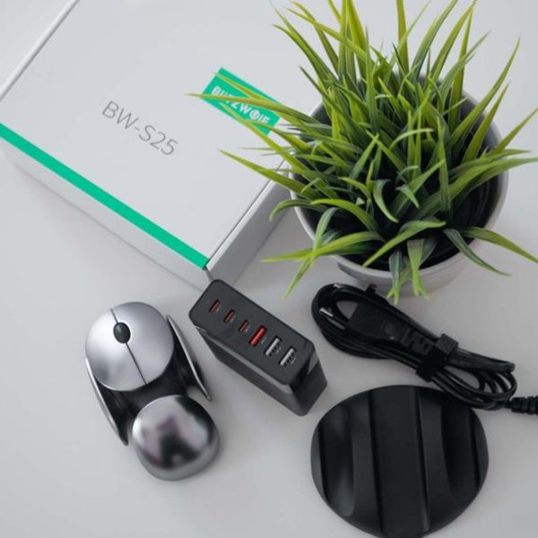Быстрая GaN зарядка 75 Вт Blitzwolf BW-S25 6-портовое зарядное устройство 3хUSB А, 3хType C, фото №3