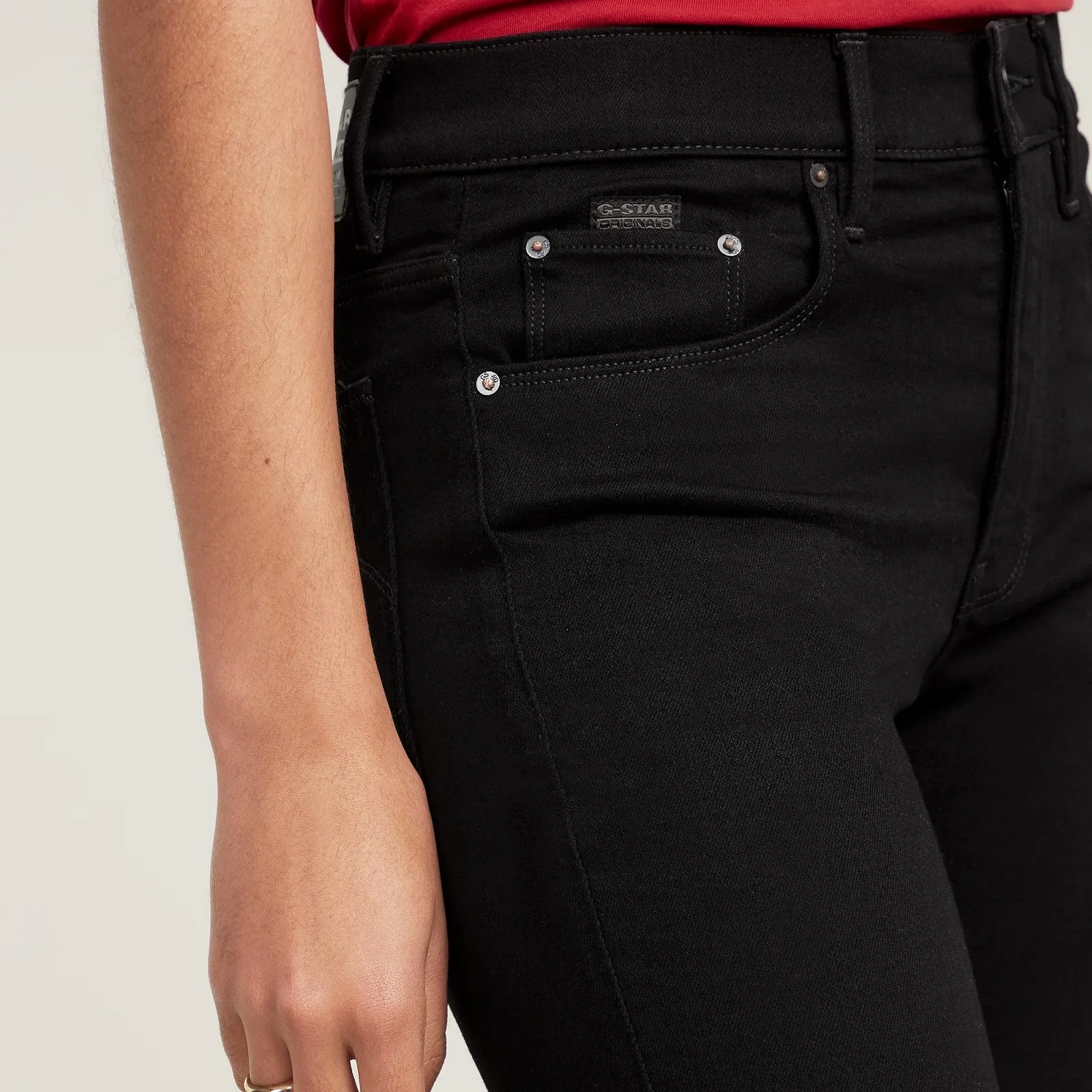 Жіночі джинси G-Star RAW 3301 Skinny Pitch Black - 28, фото №4 Жіночі джинси G-Star RAW 3301 Skinny Pitch Black - 28, фото №4