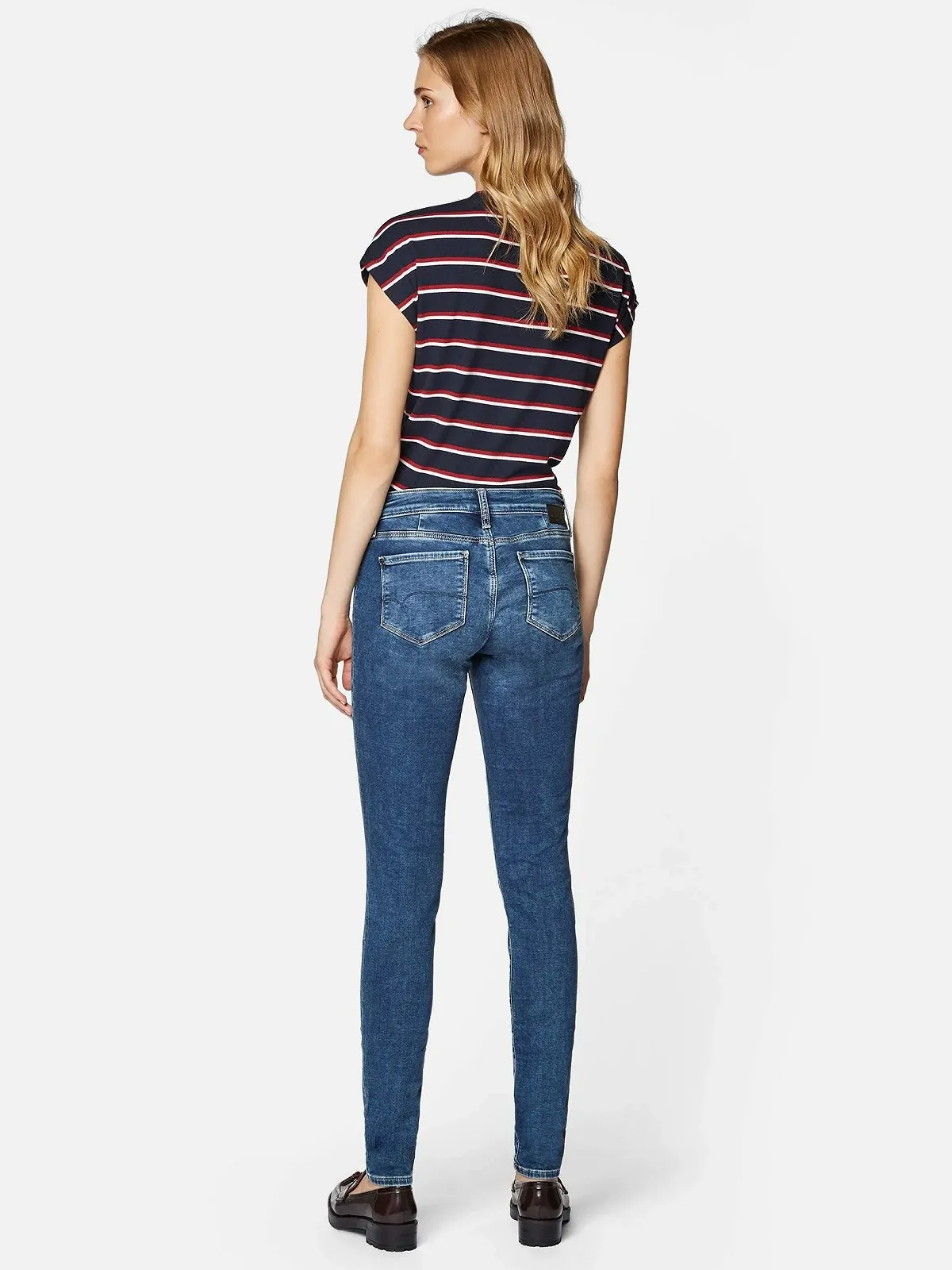 Женские джинсовые штаны MAVI ADRIANA Mid Crashed Sporty - 26, фото №2 Женские джинсовые штаны MAVI ADRIANA Mid Crashed Sporty - 26, фото №2