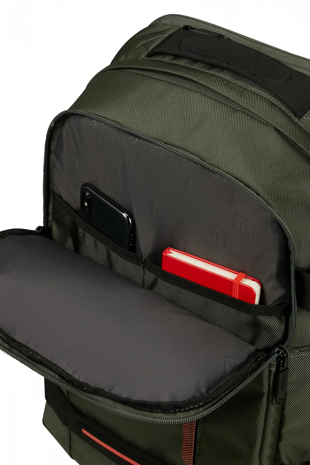 Рюкзак для ноутбука American Tourister Urban Track 15.6 дюйма 45 см 29 л Зелений (Темний хакі), фото №7 Рюкзак для ноутбука American Tourister Urban Track 15.6 дюйма 45 см 29 л Зелений (Темний хакі), фото №7