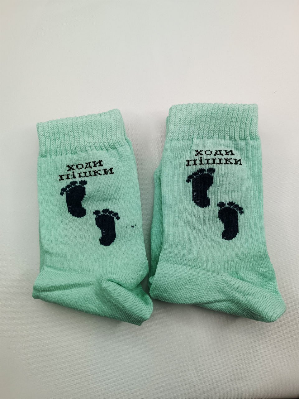 Жіночі молодіжні шкарпетки високі демісезонні білі 36-39 розмір, фото №1 Жіночі молодіжні шкарпетки високі демісезонні білі 36-39 розмір, фото №1