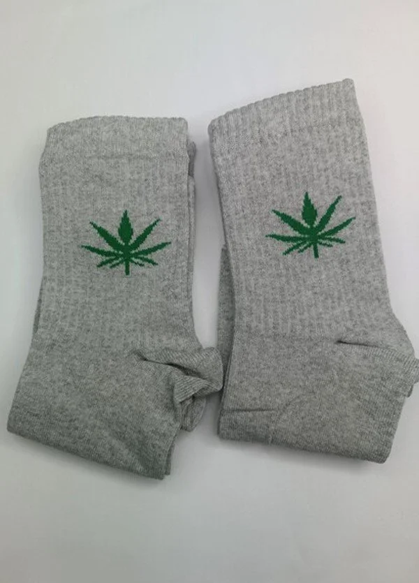 Чоловічі молодіжні шкарпетки високі демісезонні сірі 39-44 розмір, фото №1