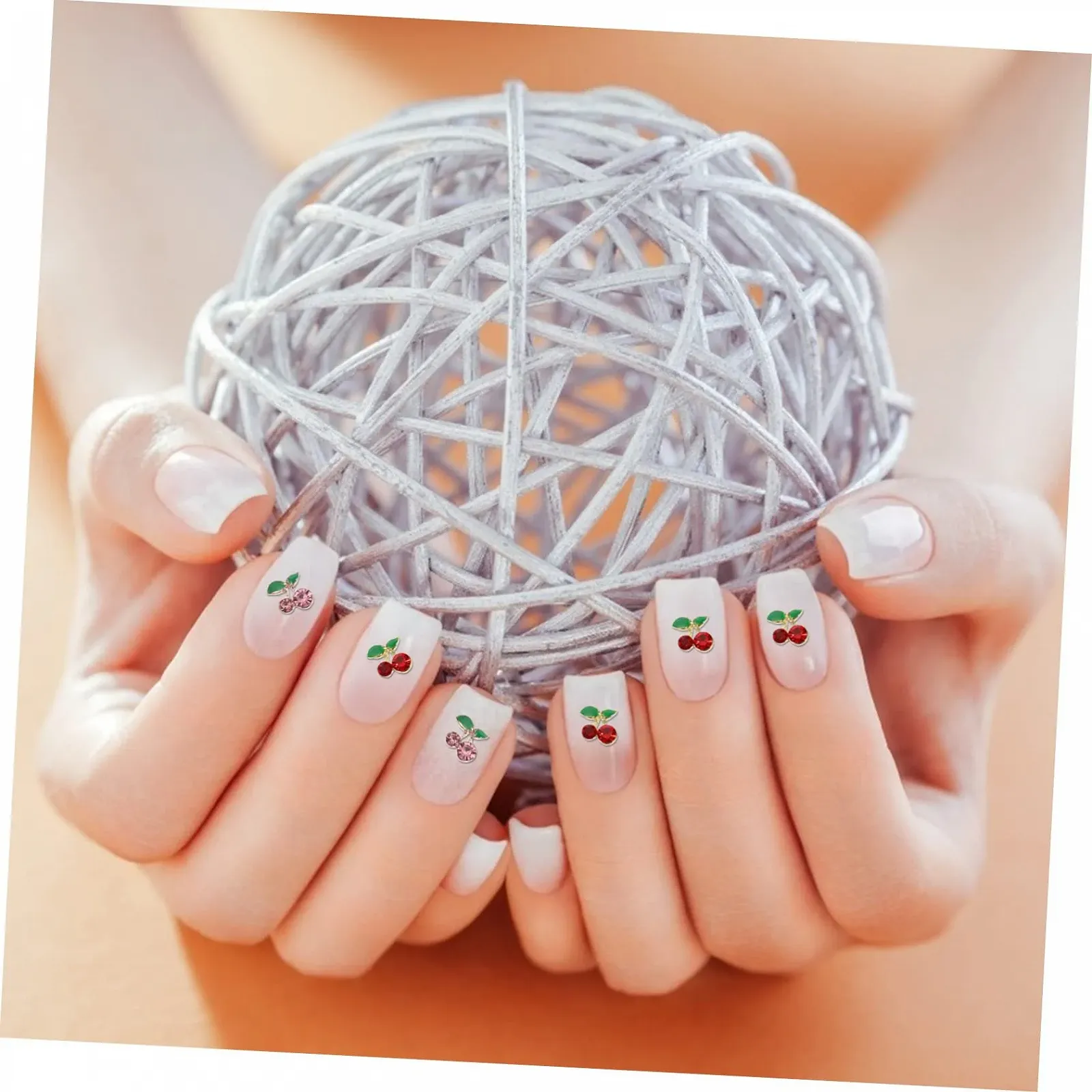 Украшения для ногтей LALAFINA, 180 шт, для ювелирного искусства, блестящие диски, драгоценные камни, стиль D, кристаллы, серьги-гвоздики, наклейки, фрукты, блестки для маникюра, фото №2 Украшения для ногтей LALAFINA, 180 шт, для ювелирного искусства, блестящие диски, драгоценные камни, стиль D, кристаллы, серьги-гвоздики, наклейки, фрукты, блестки для маникюра, фото №2