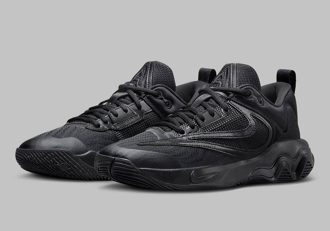Кроссовки Nike GIANNIS IMMORTALITY 3 Размер 45, фото №1