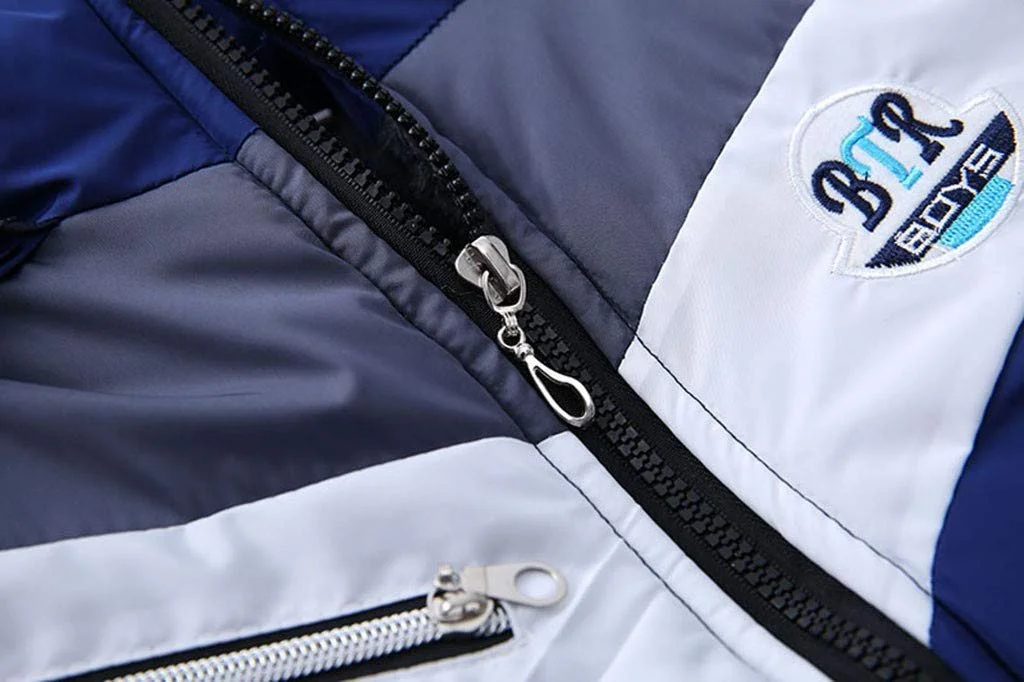 Зимняя Куртка для Мальчиков Зимняя Теплая Стеганая Куртка Длинная Куртка с Капюшоном с Карманами Повседневная Куртка для Отдыха Модная Детская Куртка Термо Пальто Ветрозащитная Дышащая Элегантная Подростковая Пуховая Парка, фото №3