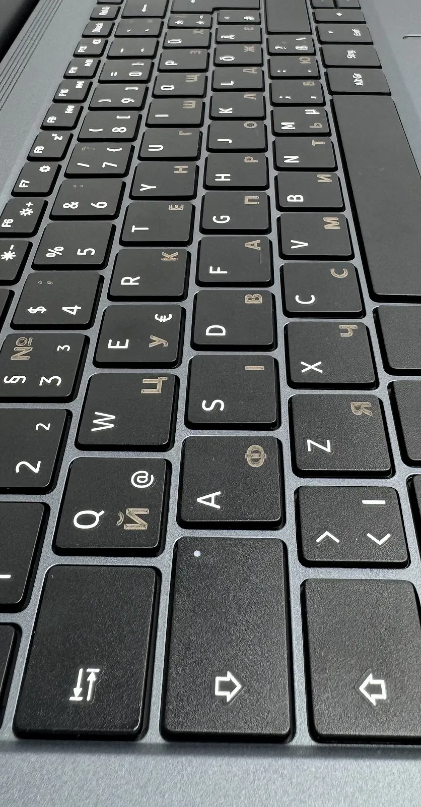 Ноутбук 15.6" Medion (Lenovo Group) Akoya E15433 Intel Core i5-1235U RAM 16 ГБ SSD 512 ГБ АКБ до10 годин Win11, фото №2