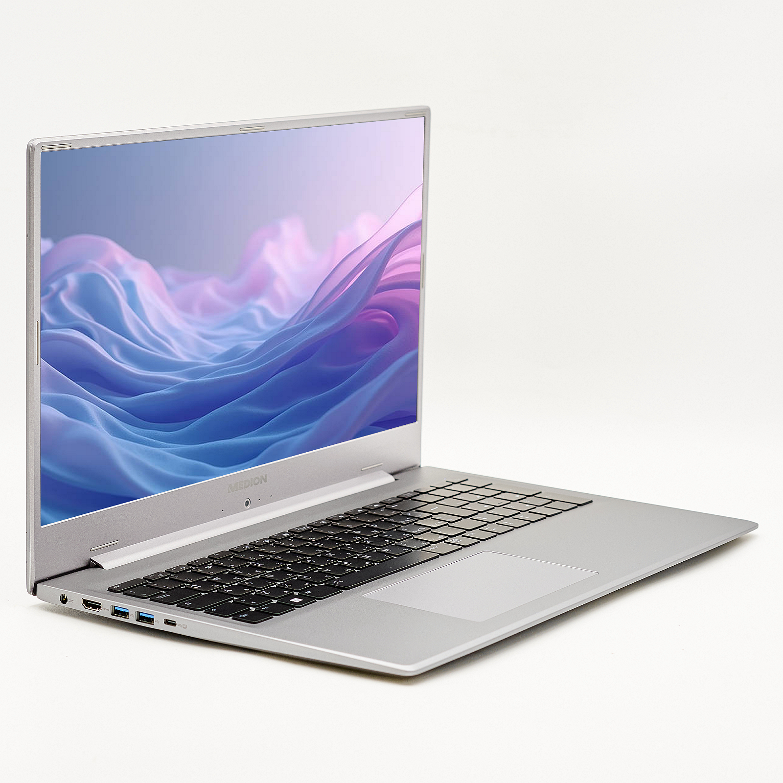 Ноутбук 17,3" Medion (Lenovo Group) Akoya S17403 Intel Core i5-10210U RAM 8 ГБ SSD 1 ТБ Intel UHD Graphics Металевий корпус Win10 (4416), фото №3