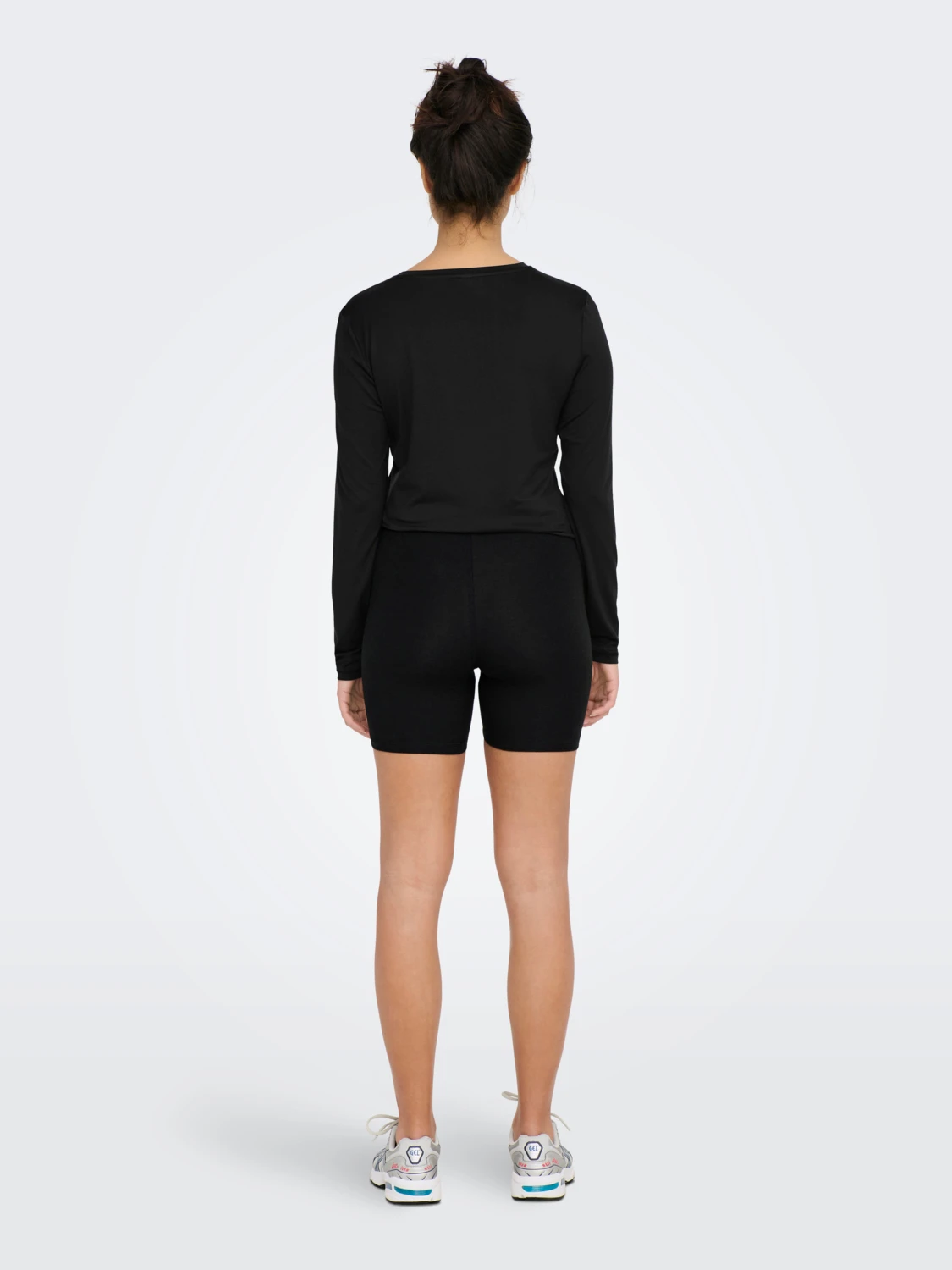 Шорти ONPNOON MW JRS SHORTS NOOS 15206049- Only Play Чорний M, фото №2