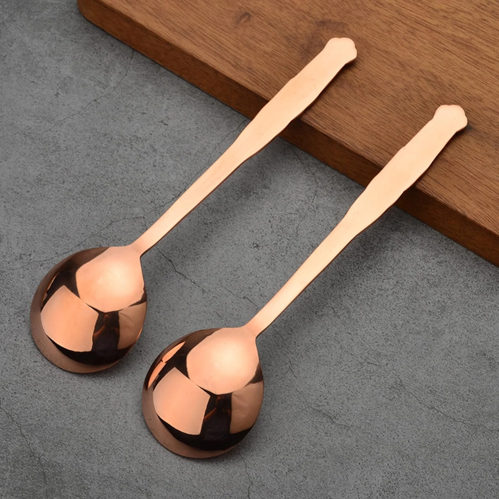 Ложка 100% Pure Copper кована, старовинний візерунок, 20 см, для сімейних обідів, ресторанів, десертів, тортів, морозива, фото №5 Ложка 100% Pure Copper кована, старовинний візерунок, 20 см, для сімейних обідів, ресторанів, десертів, тортів, морозива, фото №5