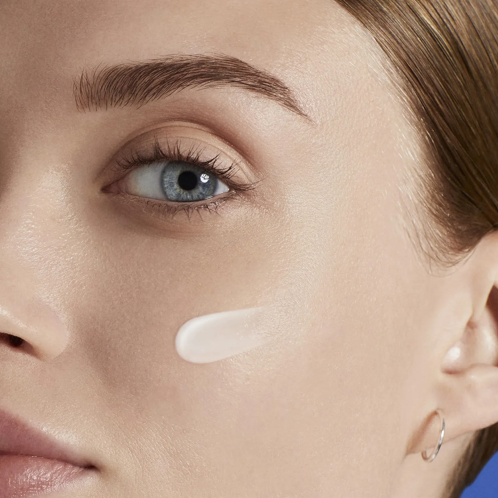 Денний крем Biotherm Aqua Glow Super Concentrate 50 мл, фото №4 Денний крем Biotherm Aqua Glow Super Concentrate 50 мл, фото №4