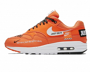 Кроссовки NIKE AIR MAX 1 LX Размер 36.5 - Фото 1