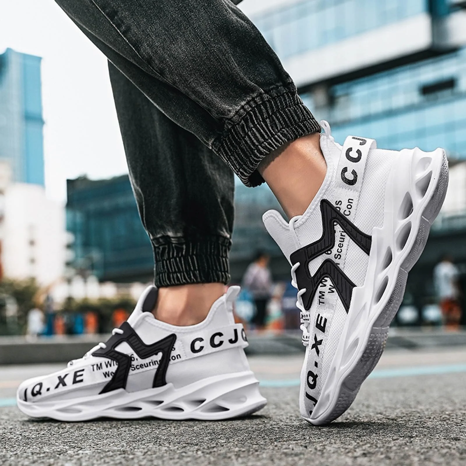 Кросівки Famzuneu Чорні Легкі, фото №2 Кросівки Famzuneu Чорні Легкі, фото №2