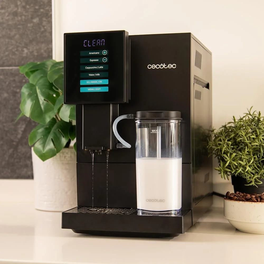 Суперавтоматична кавомашина Cecotec Cremmaet Compactccino Black, 19 Bar, Thermoblock System, резервуар для кавових зерен 150 г, резервуар для води 1,1 л, молоко 400 мл, фото №3