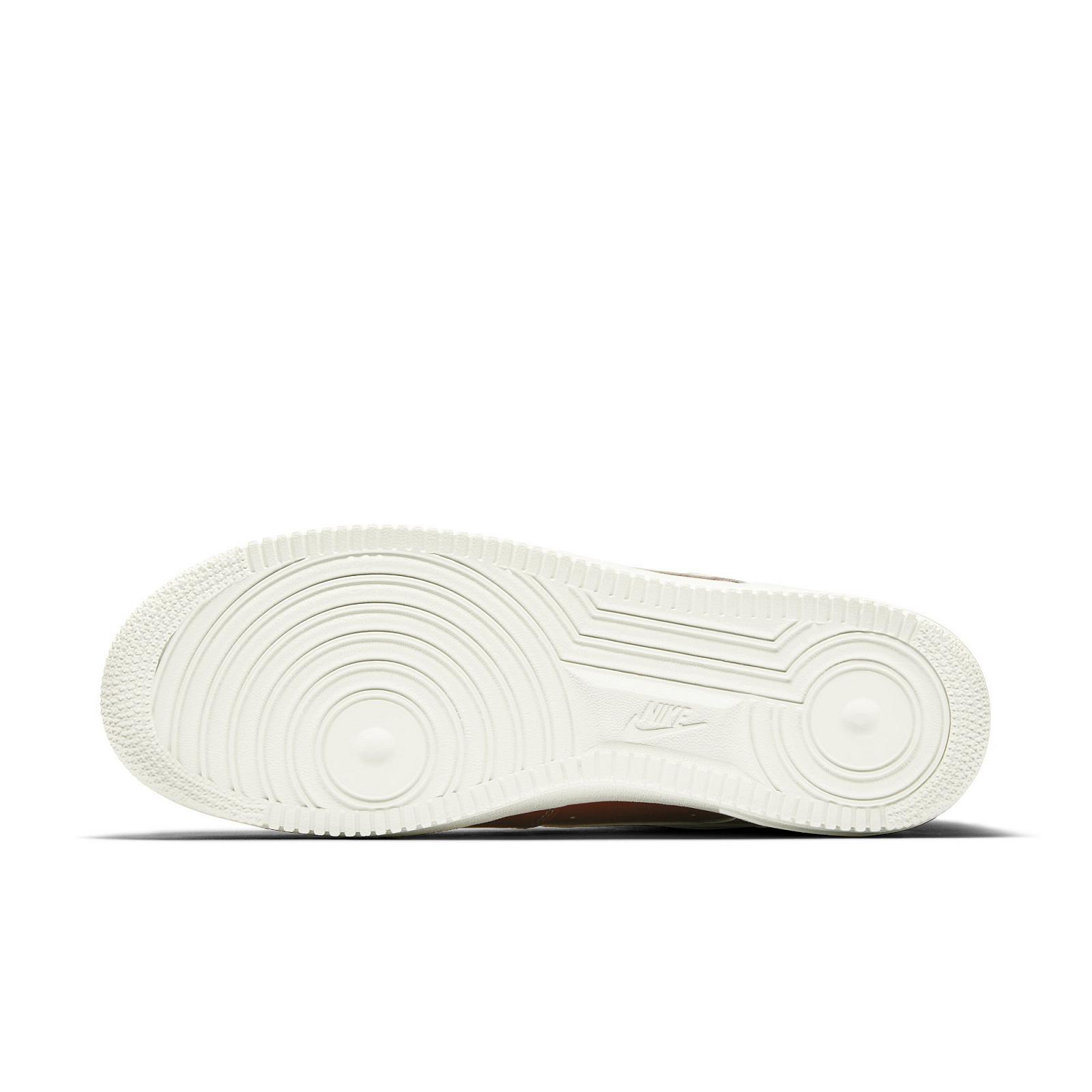 Кроссовки Nike Air Force 1 LV8 QS черные, фото №6