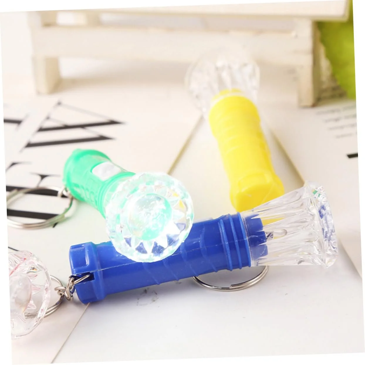 Фонарик карманный Yardwe 10 шт. Брелок Подарок для детей Мини фонарик Портативный ручной фонарик Брелок-подвеска, фото №5