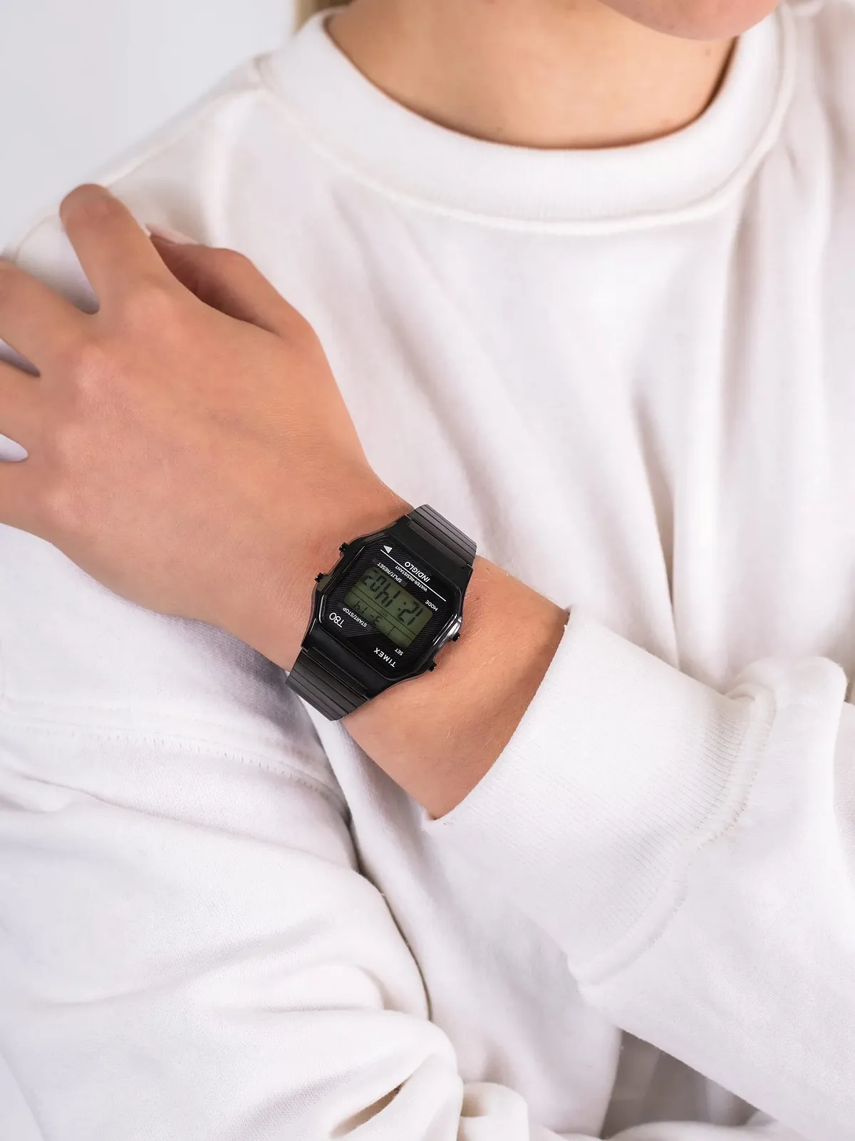 Годинник Timex TW2R67000, фото №6 Годинник Timex TW2R67000, фото №6