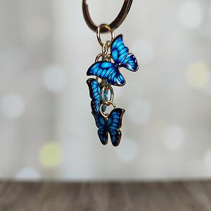 Металлический брелок Голубые бабочки - Фото 1