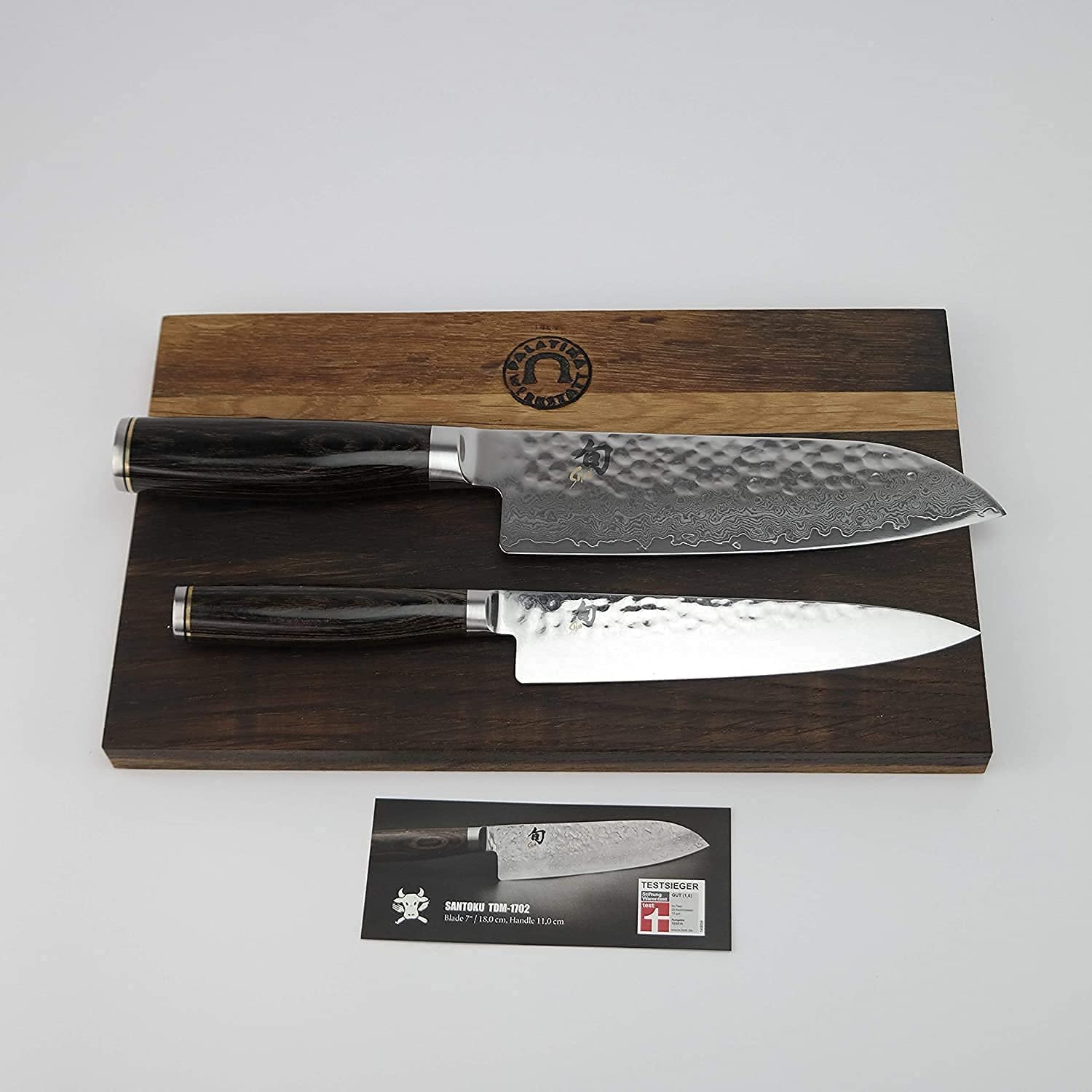Набір ножів Santoku KAI Shun Tim Mälzer TDM-1702, Універсальний ніж TDM-1701, Обробна дошка 30 x 18 см і Точильний камінь AP-0316, фото №2