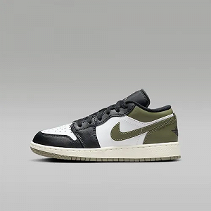 Кроссовки Nike Air Jordan 1 Low 38.5 - Фото 1